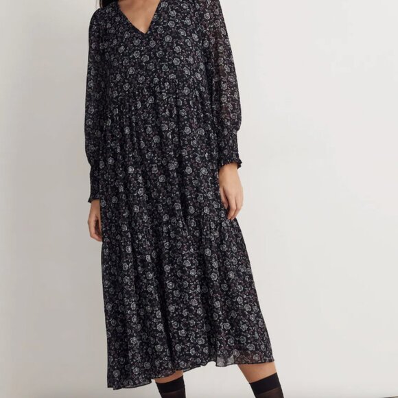 Georgette V-Neck Tiered Midi Dress in Enchanted Floral Dark Floral Prairie Sz L - Picture 1 of 8